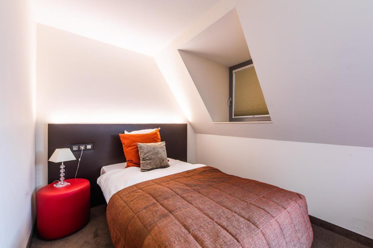 Hotel Malpertuus Riemst Εξωτερικό φωτογραφία